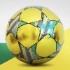 Ballon de foot - Ref 7665