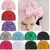 Bonnets - casquettes pour bébés en velours Ref 3436990