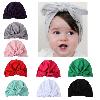 Bonnets - casquettes pour bébés en velours Ref 3437012