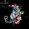 Broche femme ETERNELLE en cristal autrichien - Ref 1172028