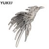 Broche homme YUKI en cristal autrichien - Ref 1172118