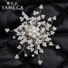 Broche femme YAMEGA en Nacre - Ref 1175563