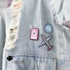 Broche femme YISHANYISHI en plexiglas - Ref 1177107