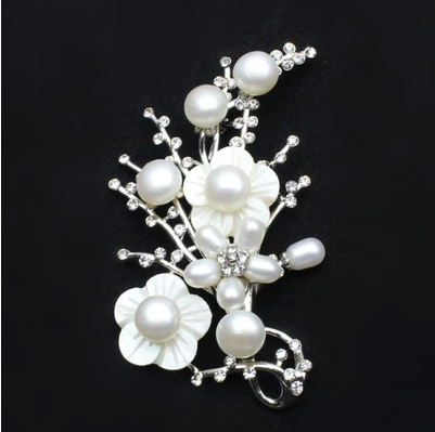 Broche femme en Nacre - Ref 1177848