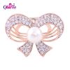 Broche femme en cristal artificiel - Ref 1177998