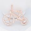 Broche femme YA BAO en Zircon diamant - Ref 1188099