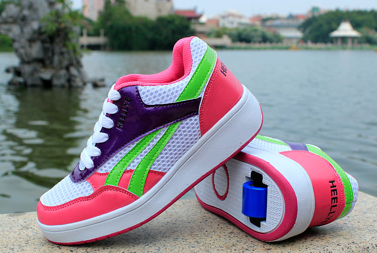 Chaussures à roulettes - Ref 2568601