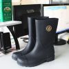 Chaussures en caoutchouc - Ref 930906