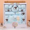 Coffret cadeau pour bébé - Vêtements + Accessoires Ref 1954063