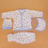 Coffret cadeau pour bébé - Vêtements + Fournitures Ref 1958576