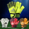 Gants de football - Ref 2590407