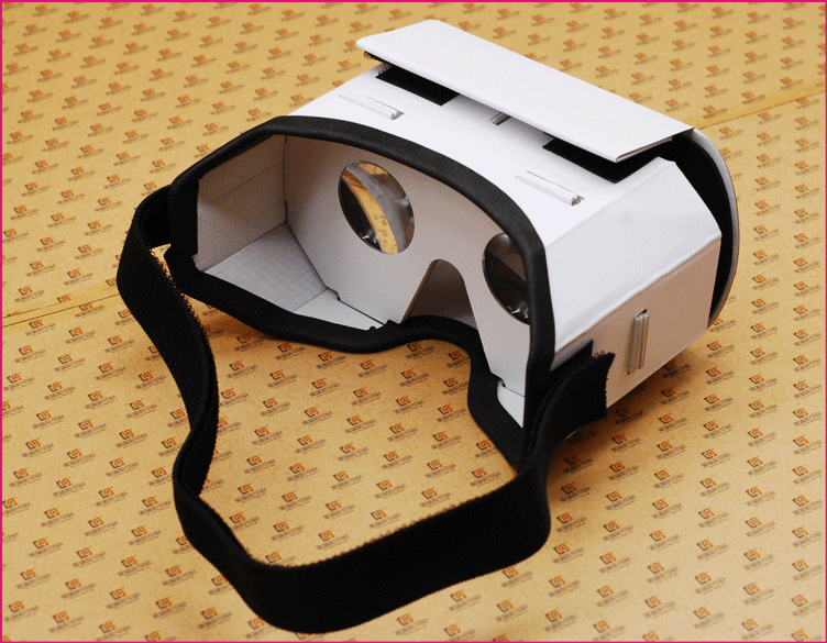 Lunettes VR ou 3D - Ref 1229813