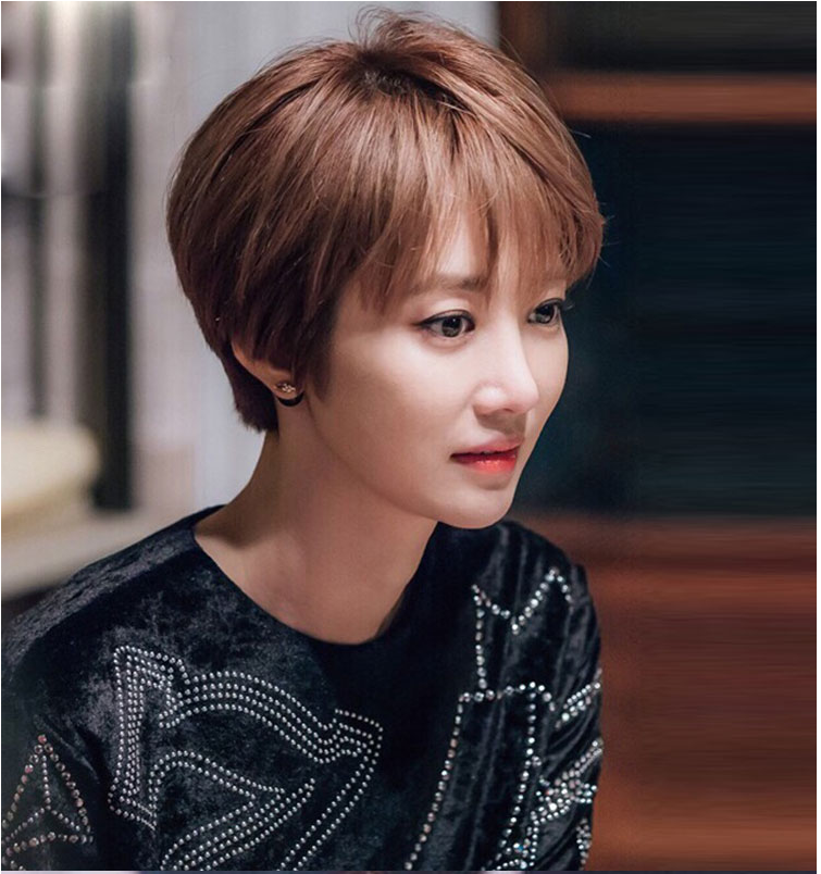 Perruque cheveux raides Court - Ref 2609128