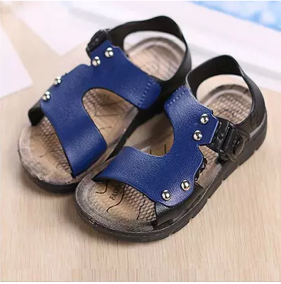 Sandales enfants rivet pour été - semelle plastique Ref 1052908
