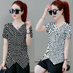 Tshirt femme POSTURE FLEURIE en Lait de soie - Ref 3315947