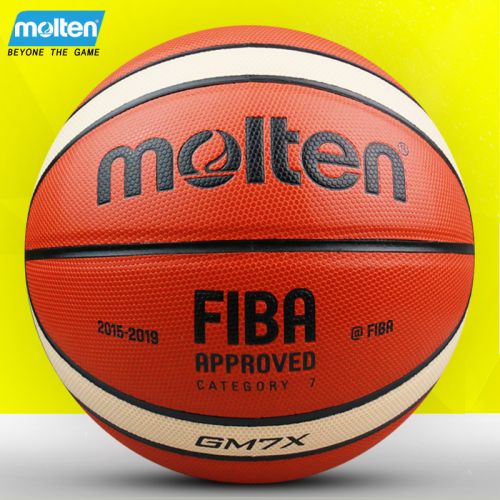 Ballon de basket MOLTEN en PU - Ref 1986211