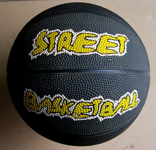 Ballon de basket en caoutchouc - Ref 1988976