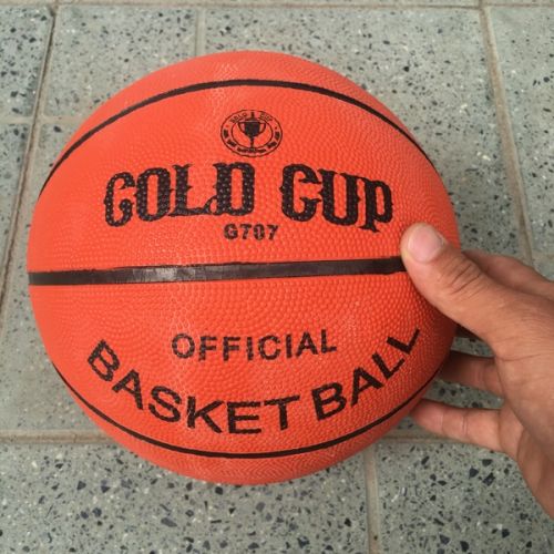 Ballon de basket en caoutchouc - Ref 1992928