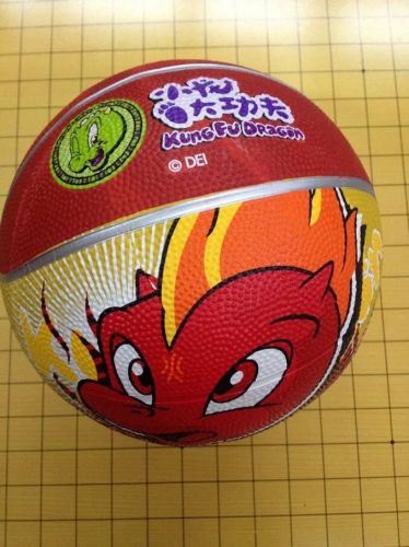 Ballon de basket en caoutchouc - Ref 1994115