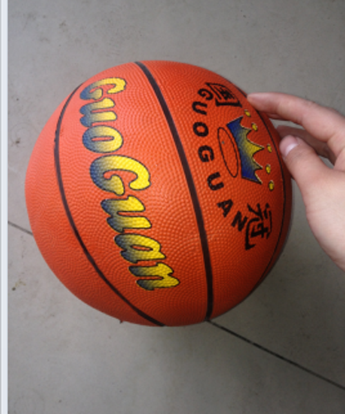 Ballon de basket en caoutchouc - Ref 1994718