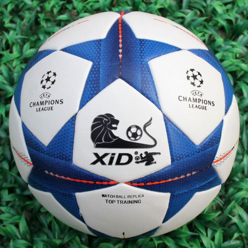 Ballon de foot - Ref 7352