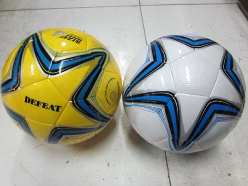 Ballon de football - Ref 5034