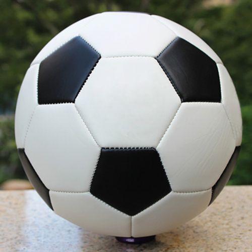 Ballon de football - Ref 5037