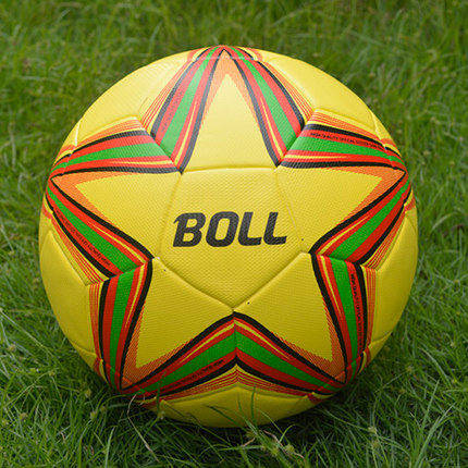 Ballon de football - Ref 5633