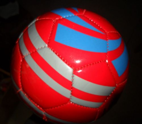 Ballon de football - Ref 5676