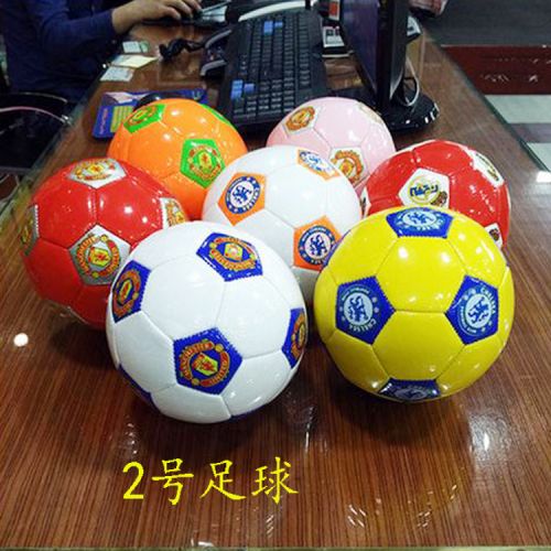 Ballon de football - Ref 5818