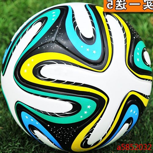 Ballon de football - Ref 5823