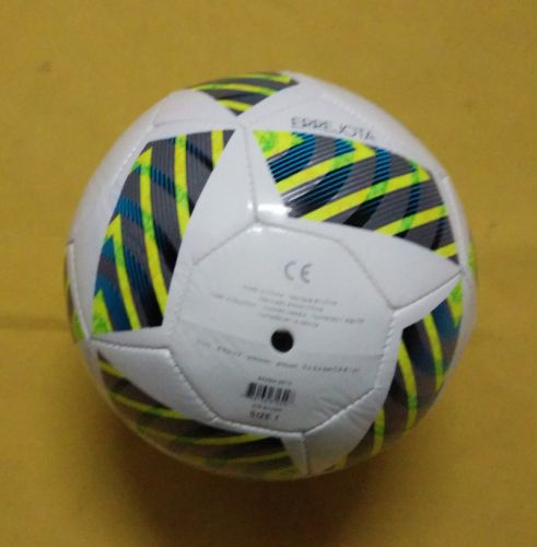 Ballon de football - Ref 5970