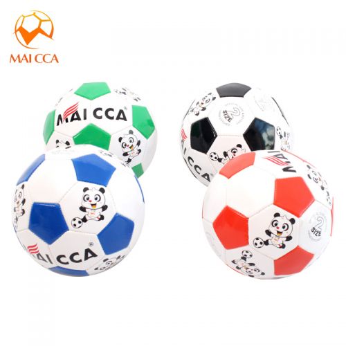Ballon de football - Ref 6677