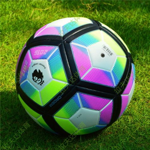 Ballon de football - Ref 7111