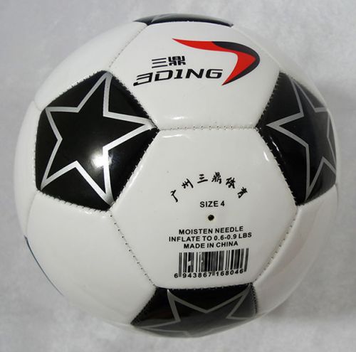 Ballon de football 7681