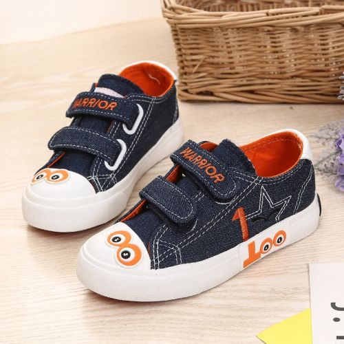 Baskets enfants en toile WARRIOR pour printemps - semelle caoutchouc Ref 1003117
