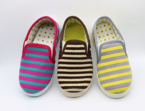 Baskets enfants en tissu pour printemps - Ref 1014448
