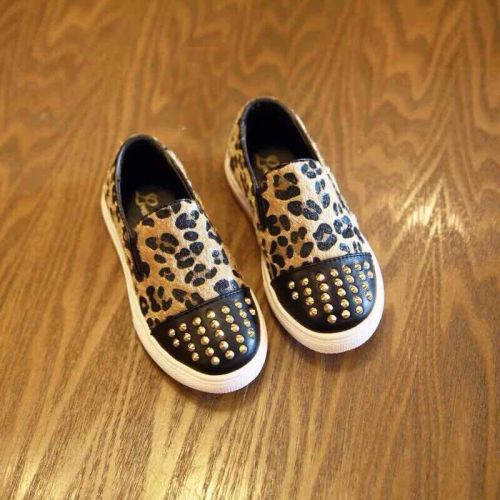 Baskets enfants rivet pour printemps - semelle caoutchouc Ref 1015874