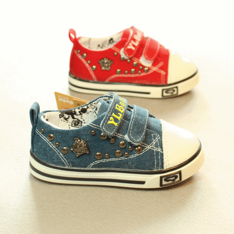 Baskets enfants en toile rivet pour printemps - Ref 1022301