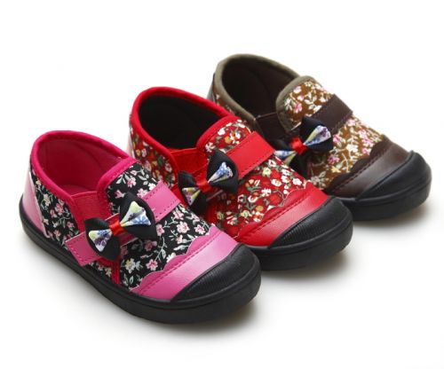 Baskets enfants coutures en cuir pour printemps - semelle plastique Ref 1023183