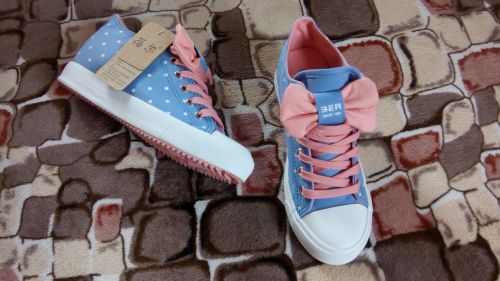 Baskets enfants en toile ADBE pour printemps - semelle caoutchouc Ref 1025224