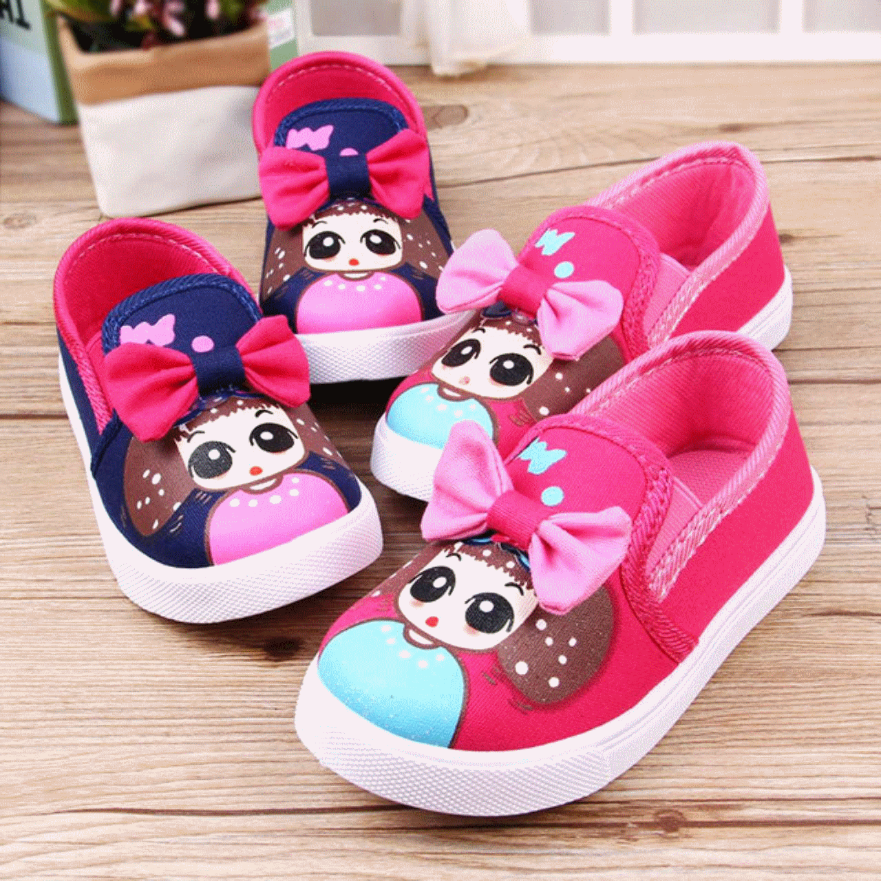 Baskets enfants en toile pour printemps - semelle caoutchouc Ref 1026220