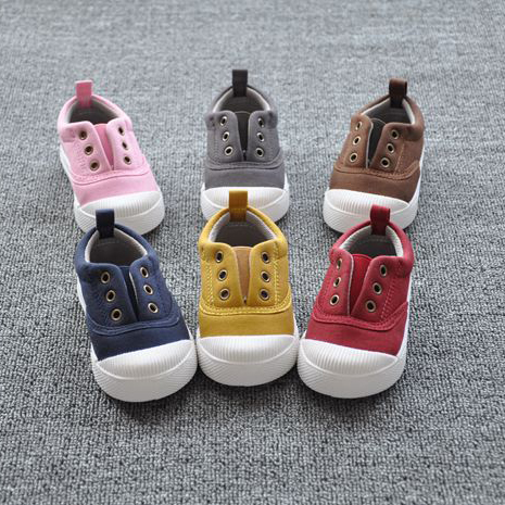 Baskets enfants en toile pour printemps - semelle caoutchouc Ref 1029561