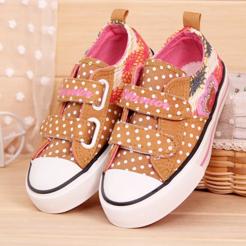 Baskets enfants en toile WARRIOR pour printemps - semelle caoutchouc Ref 1031004