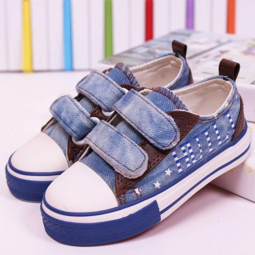 Baskets enfants en toile WARRIOR pour printemps - semelle caoutchouc Ref 1031022