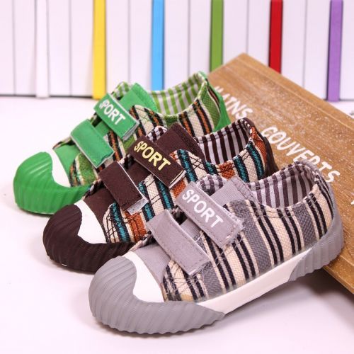 Baskets enfants en toile WARRIOR pour printemps - semelle caoutchouc Ref 1031049