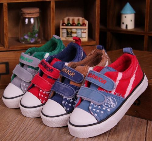 Baskets enfants en toile WARRIOR pour printemps - semelle caoutchouc Ref 1031157
