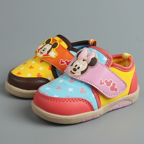 Baskets enfants en toile DISNEY pour printemps - semelle plastique Ref 1031379