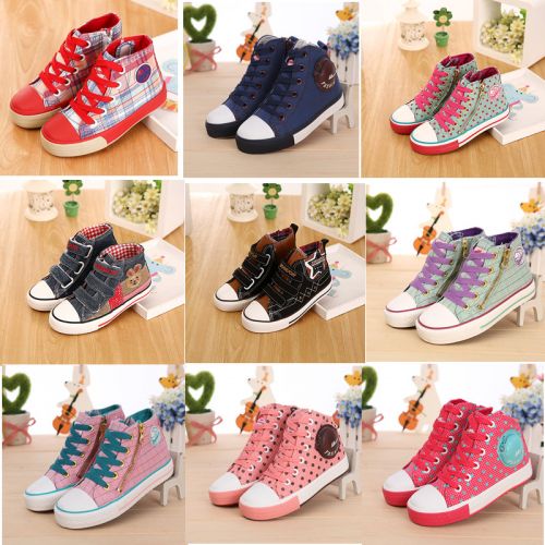 Baskets enfants en toile WARRIOR pour printemps - semelle caoutchouc Ref 987426
