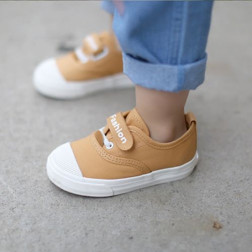 Baskets enfants en toile pour printemps - semelle caoutchouc Ref 987511